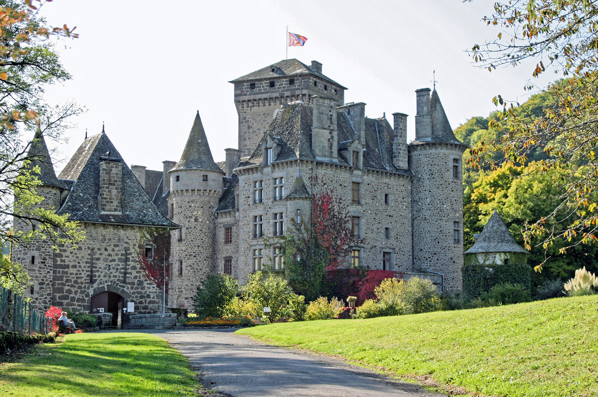 Château de Pesteils à Polminhac, Cantal