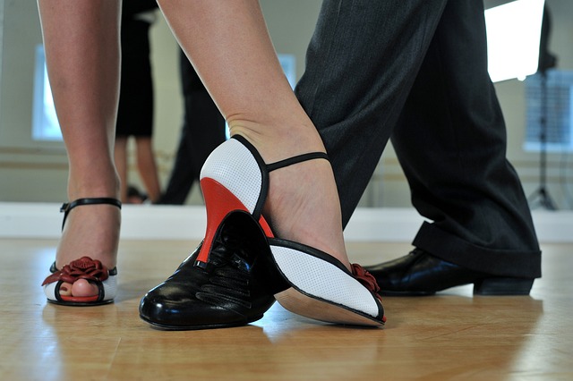 Argentinian-tango-2079964 640