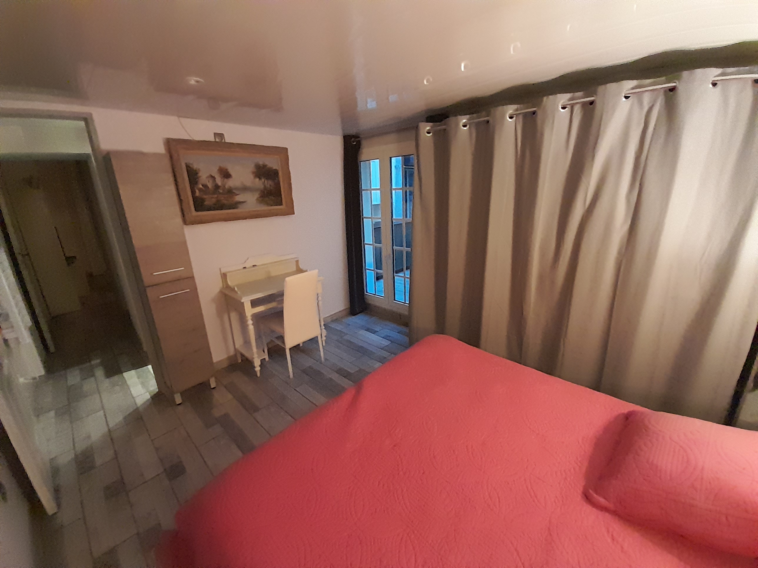 Chambre rdc 10 