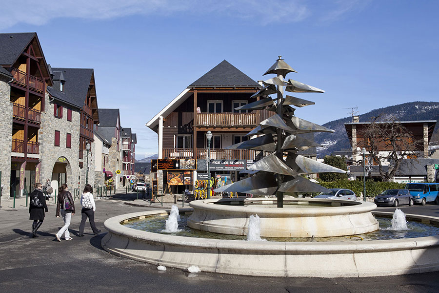 Saint-lary-soulan desk
