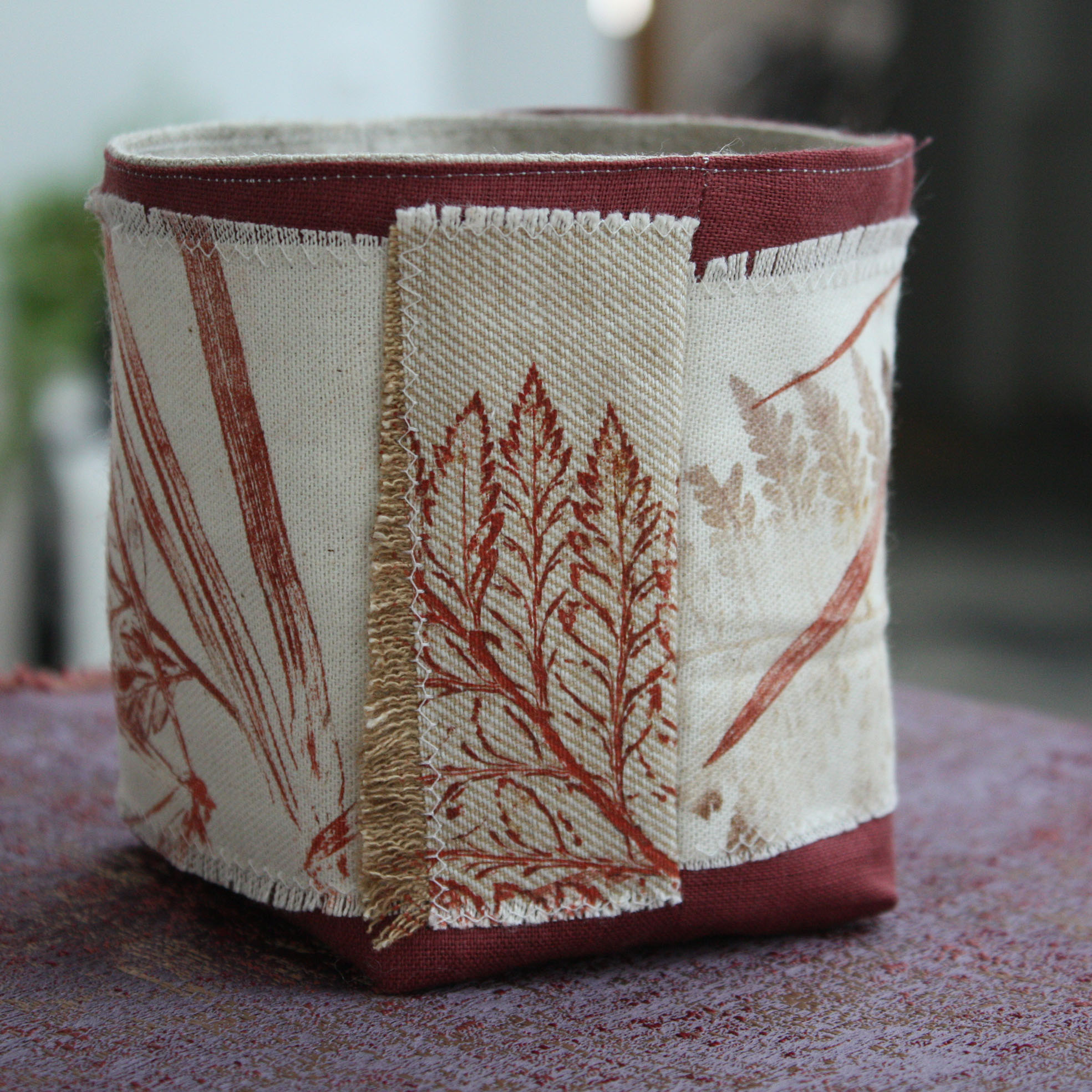 Panier tissu bordeaux1
