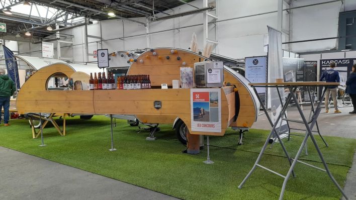 Mini Caravane Bois
Teardrop Trailer
Food Truck Bois
Salon Normandie
Bieres