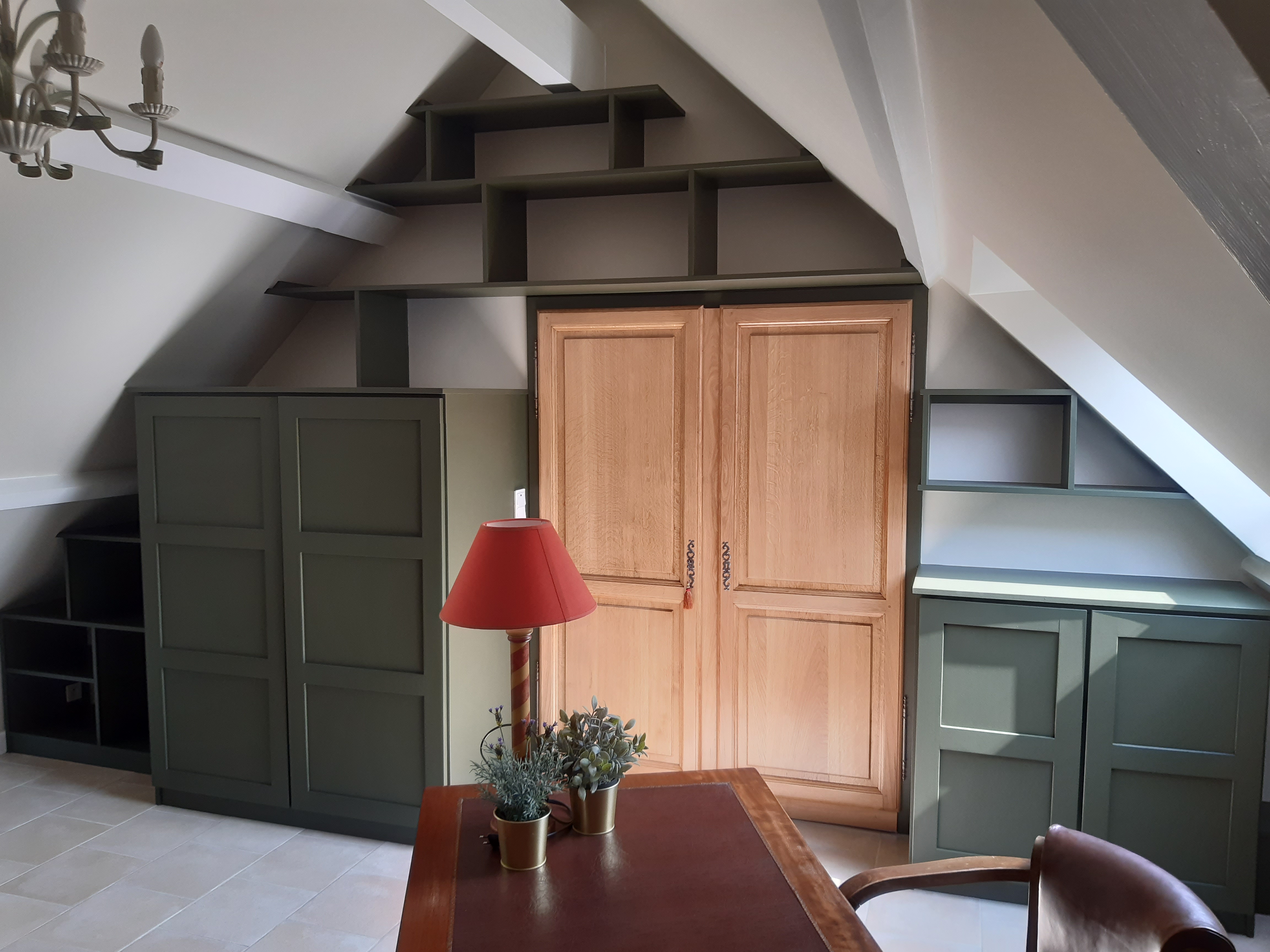 Peinture des plaches portes de placards decapage porte et peinture naturelle