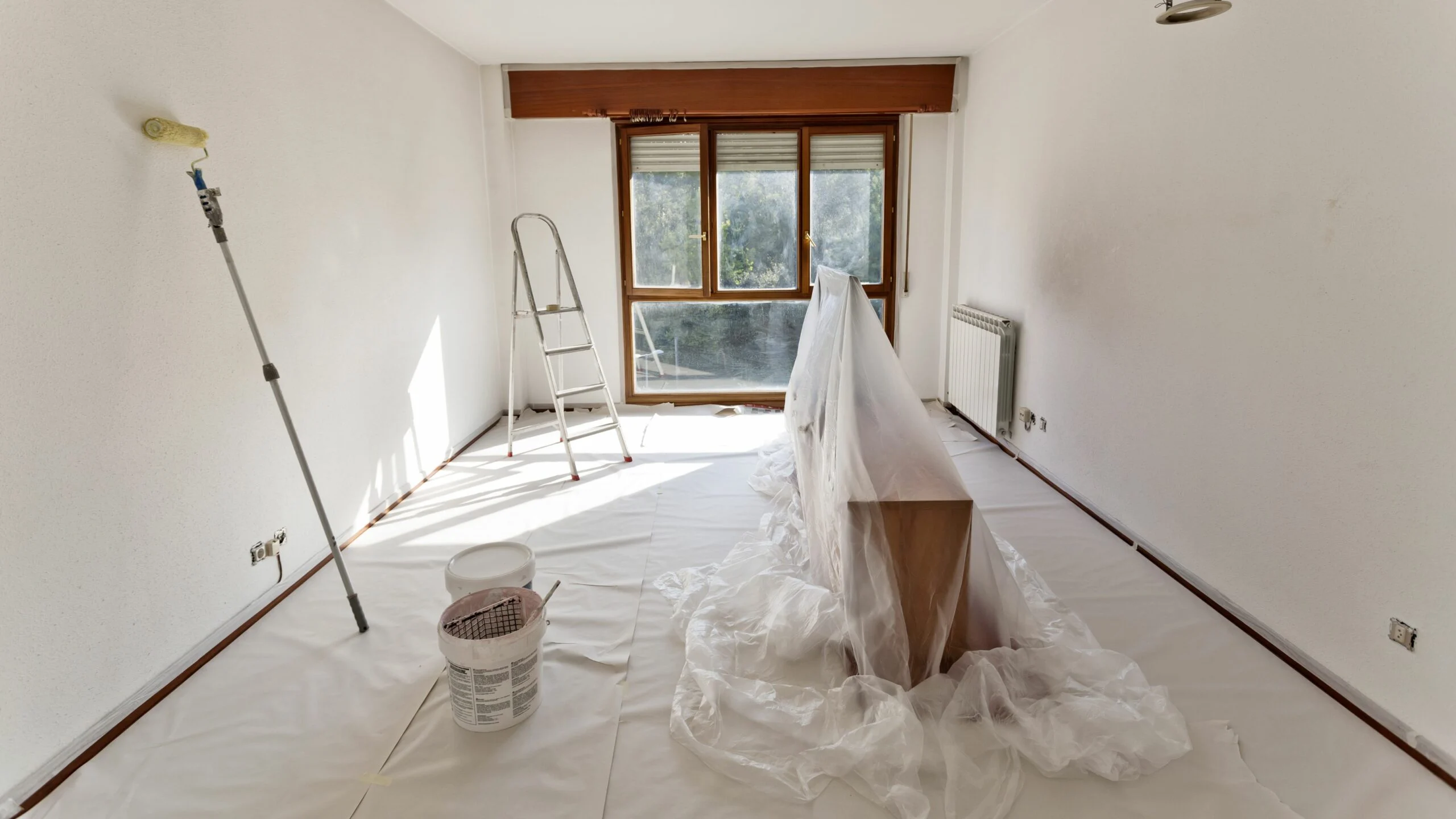 2021-03-Preparation-de-support-avant-peinture-ou-papier-peint-scaled
