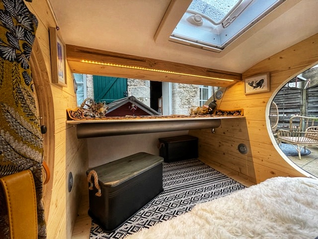Teardrop
Mini Caravane
Intérieur Bois 
Cocooning