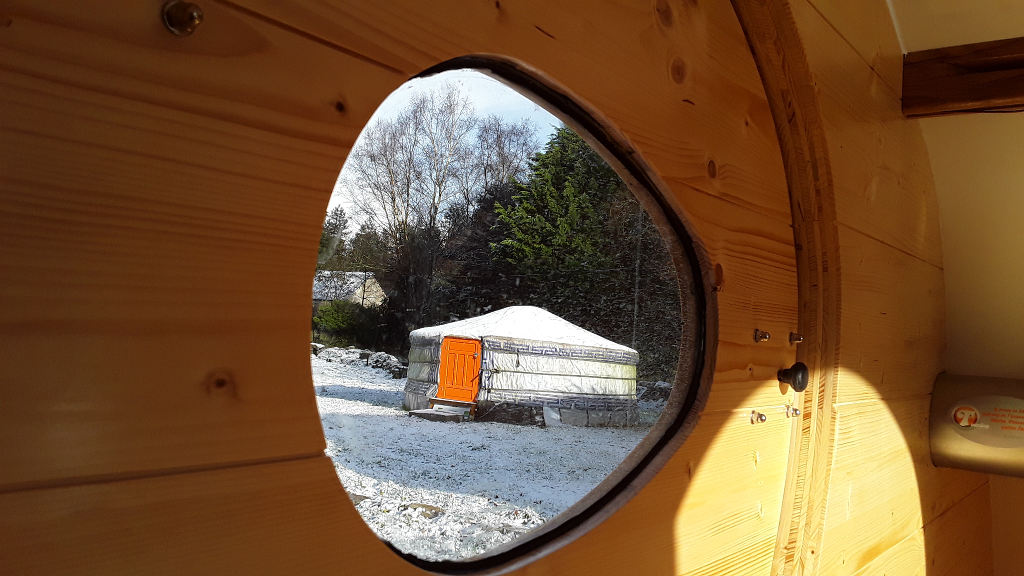 Mini Caravane
Teardrop Trailer
Yourte