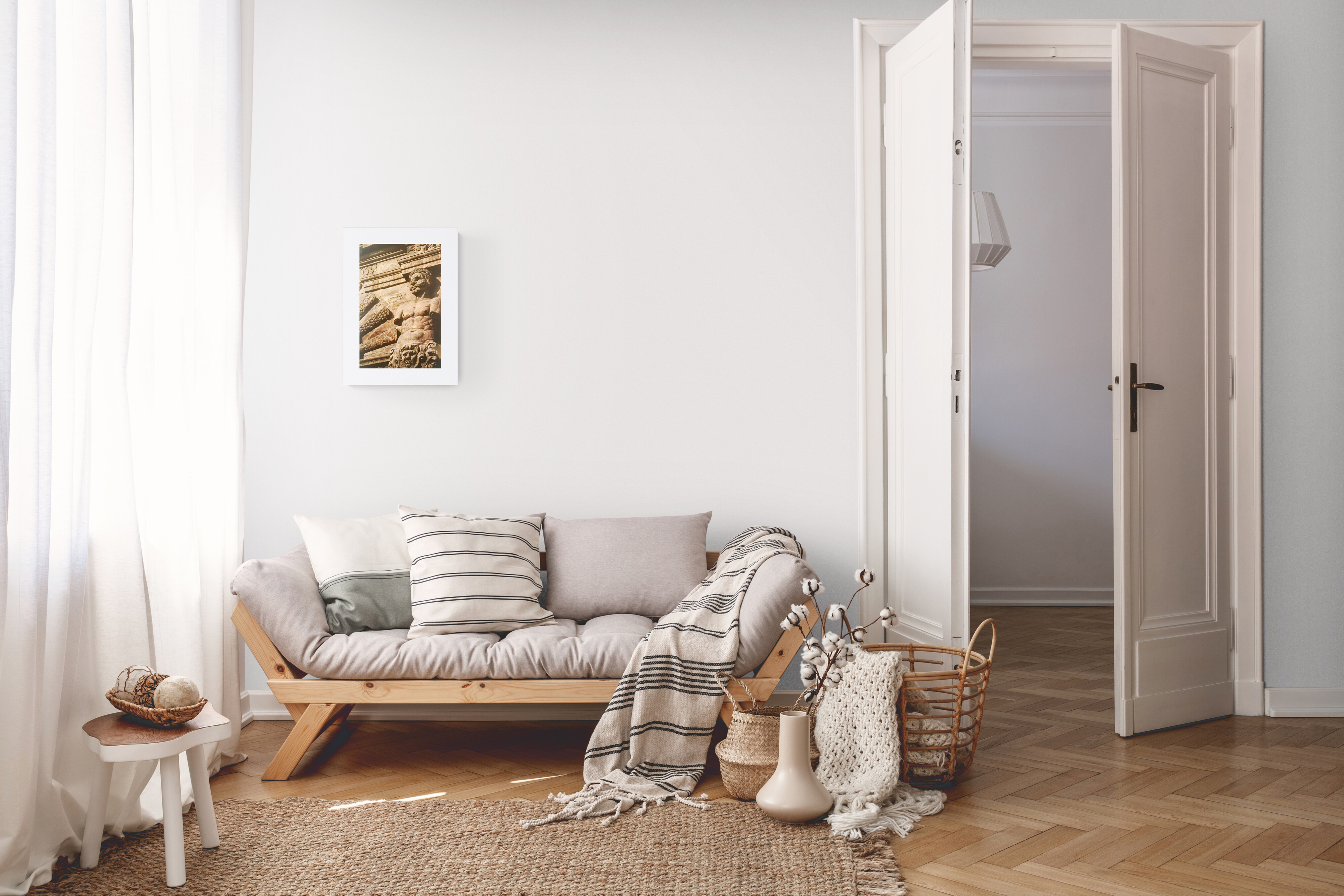 Seducteur peaceful living room wall 1 