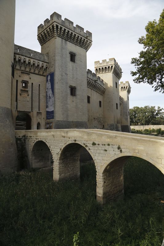 Tarascon 4 