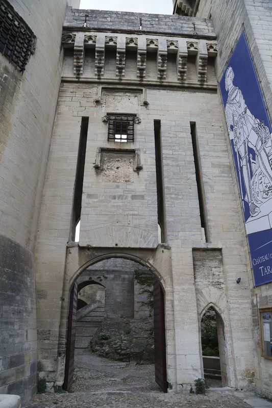 Tarascon 5 