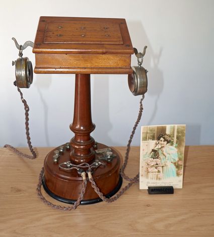 Téléphone système ADER sans marque de fabricant 1894