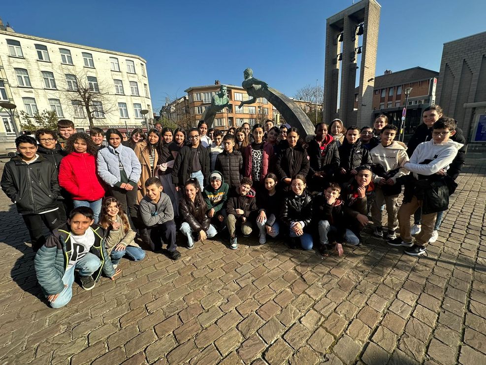 Les P6 mobilisent l'école pour un bel acte citoyen !