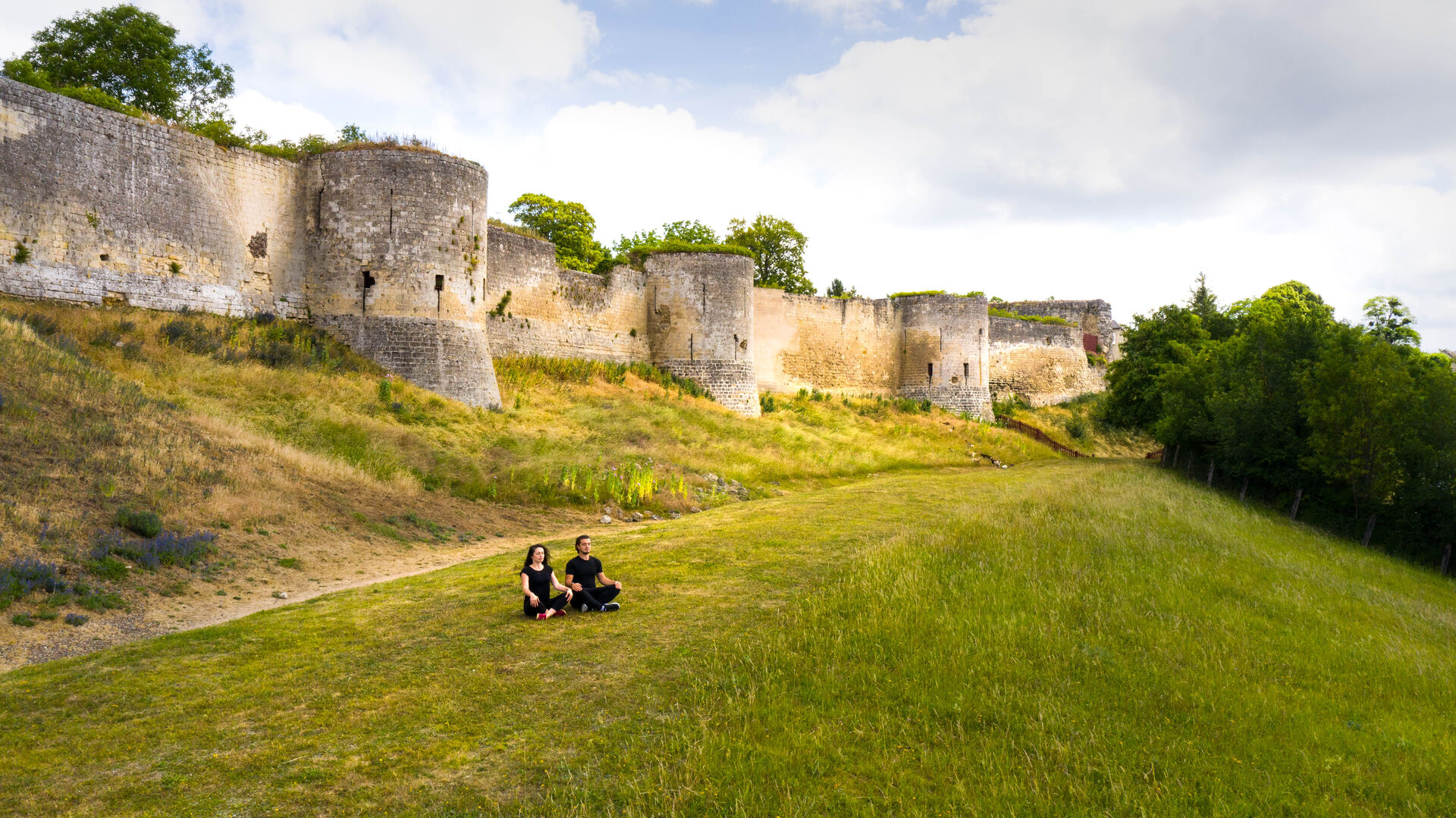 Coucy le chateau-Loize-14-