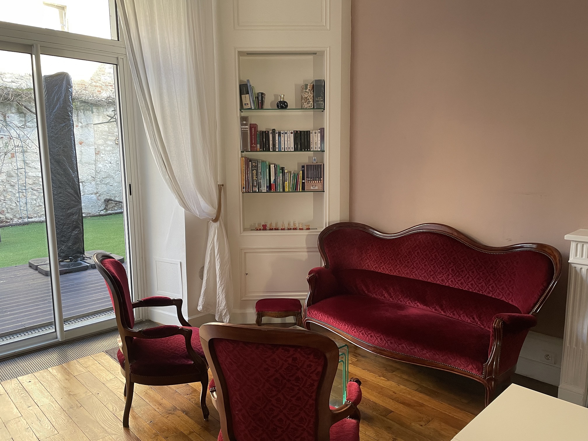 Salon