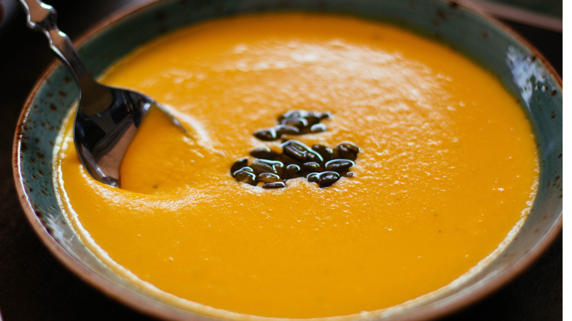 Velouté de Butternut et Huile de Noisette