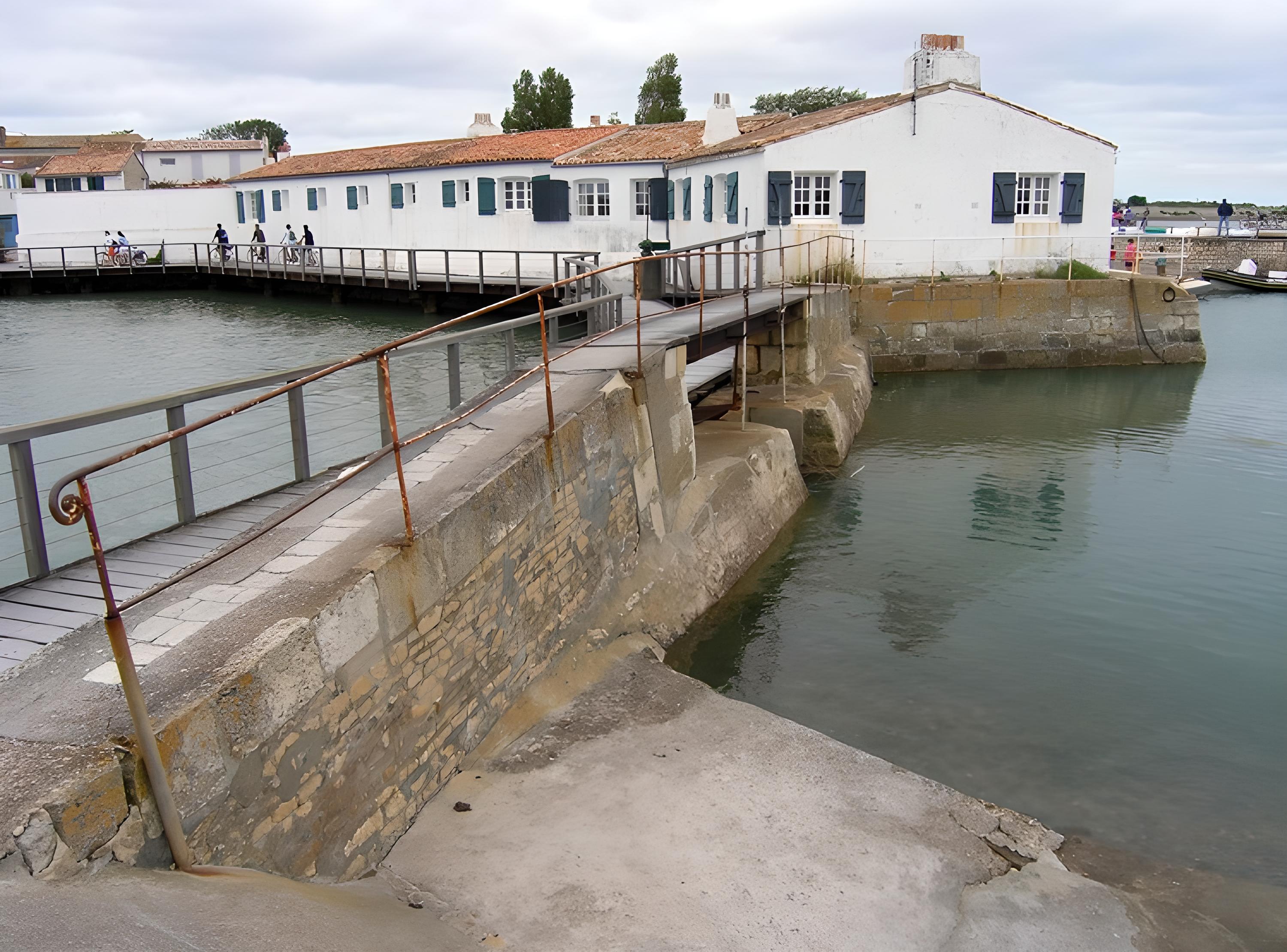 Loix pont