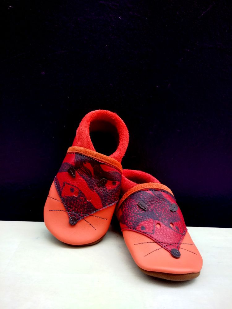 Anna bauer chaussons bebe souris rouge