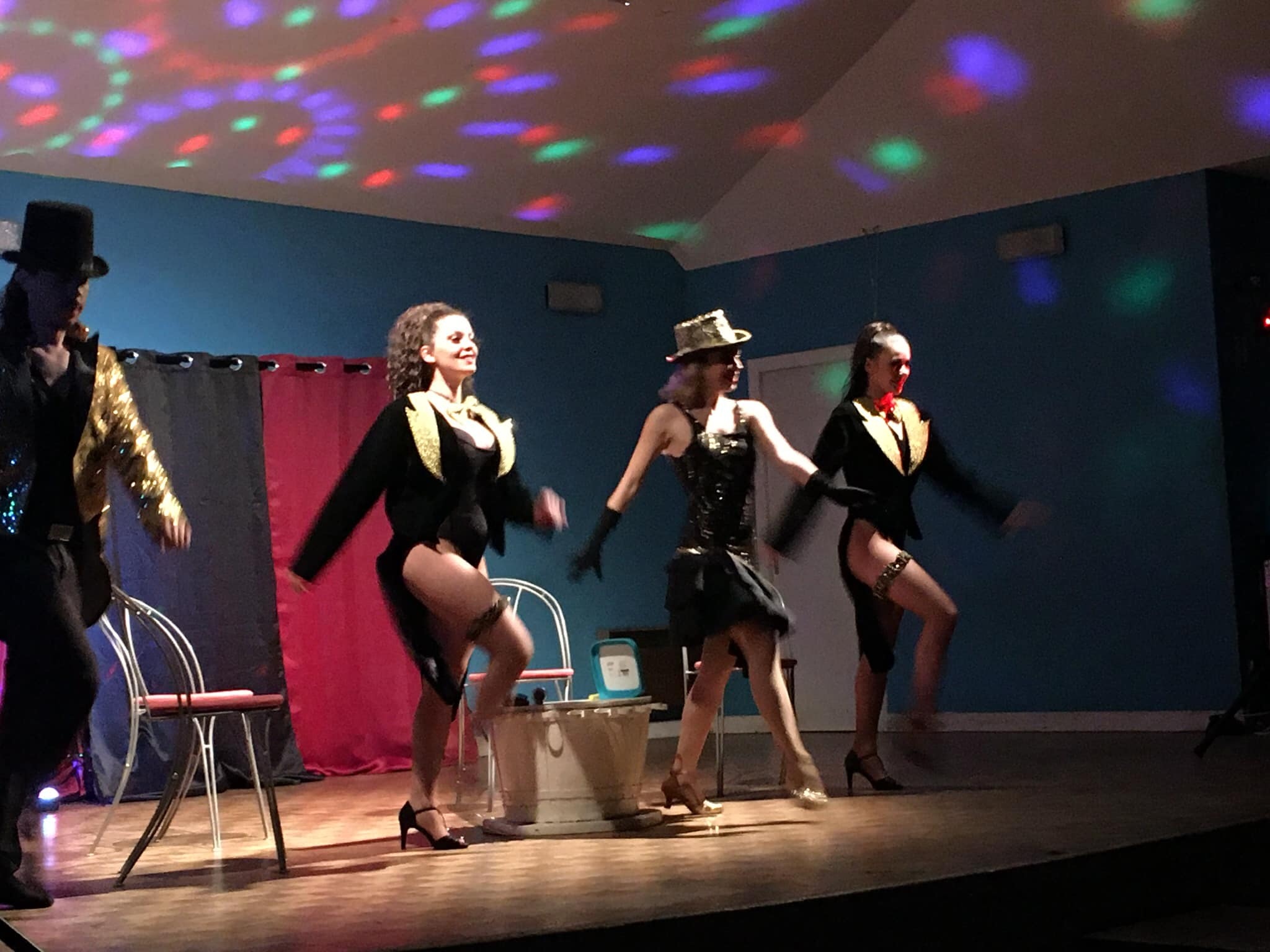 Cabaret-2