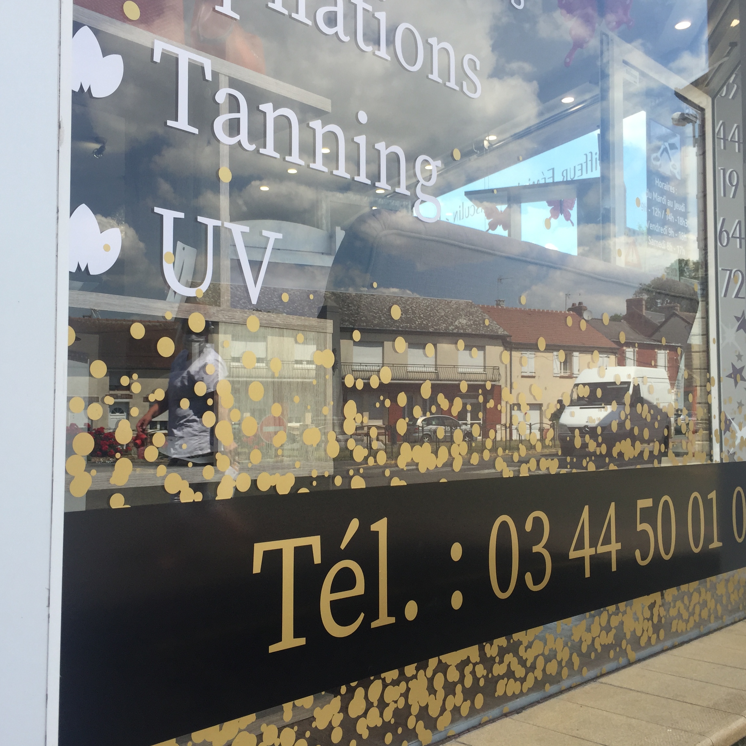 Tan uv