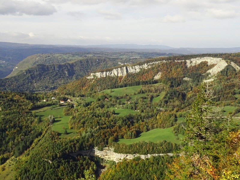 Sentier-des-diots-du-jura-5507