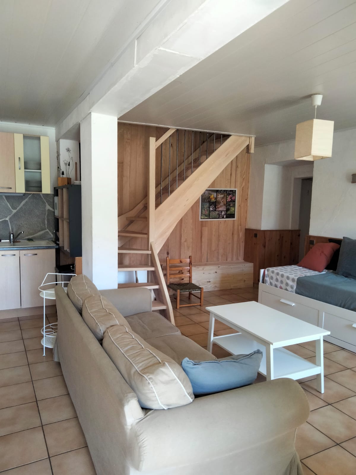 WhatsApp-Image-2023-04-22-at-11-51-59