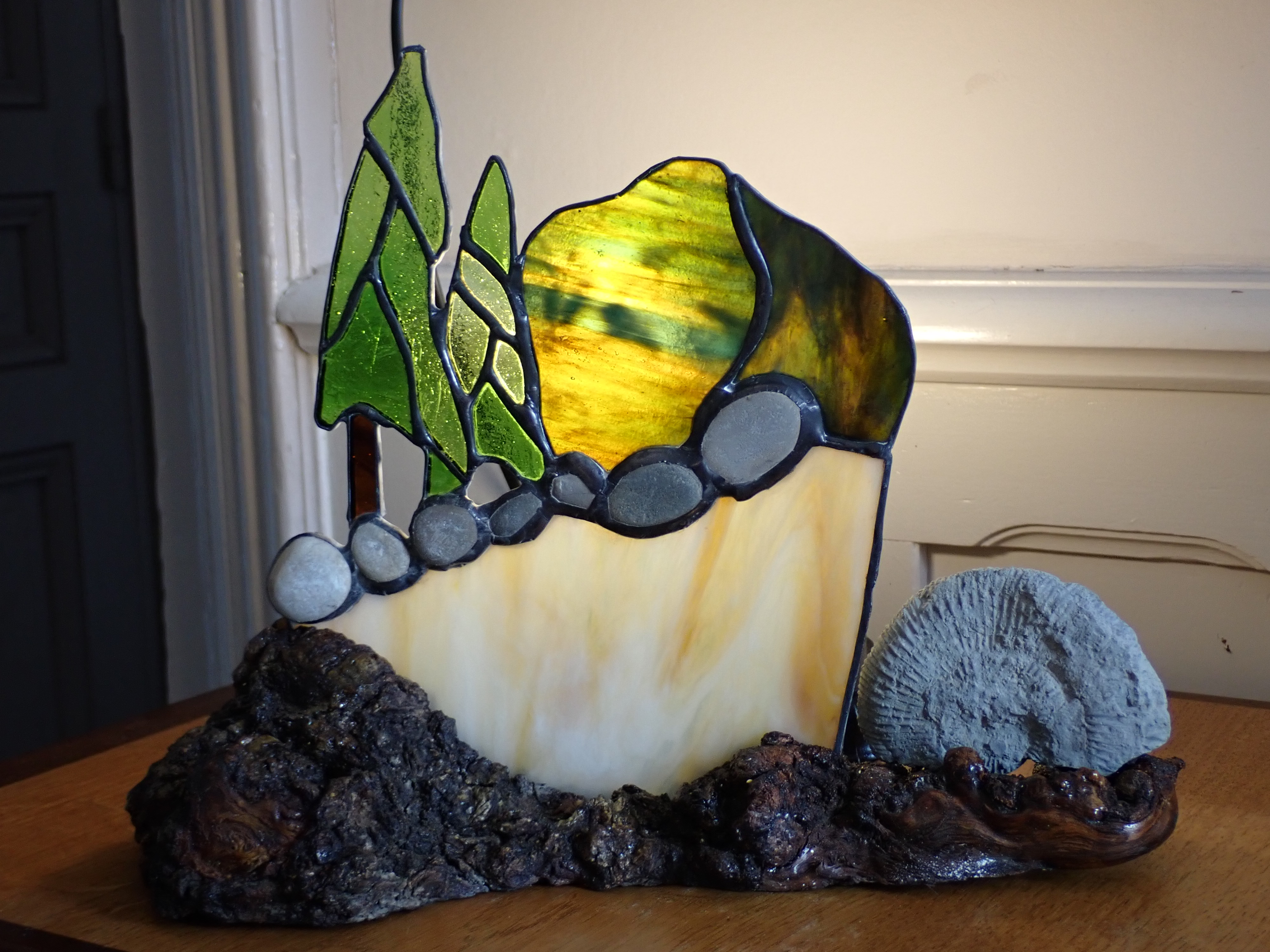 13 sculpture lumineuse la dame de verre montelimar france