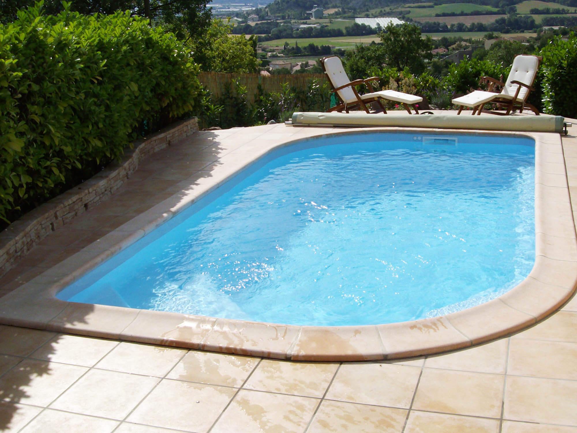 Piscine coque