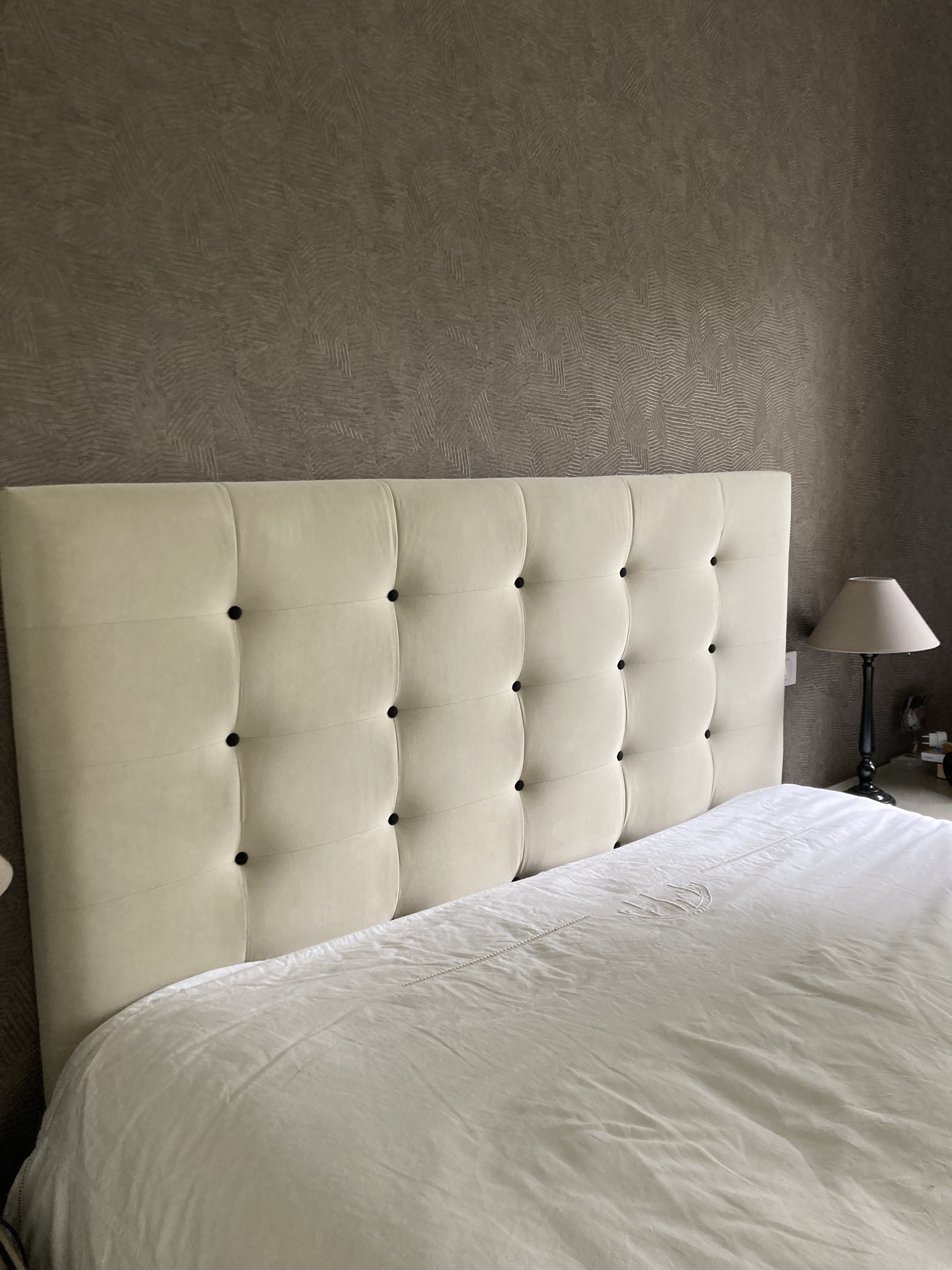 Atelier les renaissances relooking meuble tapissier decorateur le haillan martignas eysines blanquefort lacanau saint medard en jalles
