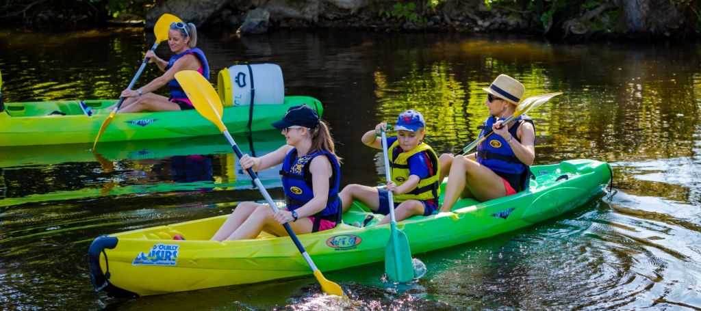 Canoe-kayak-famille-1024x455
