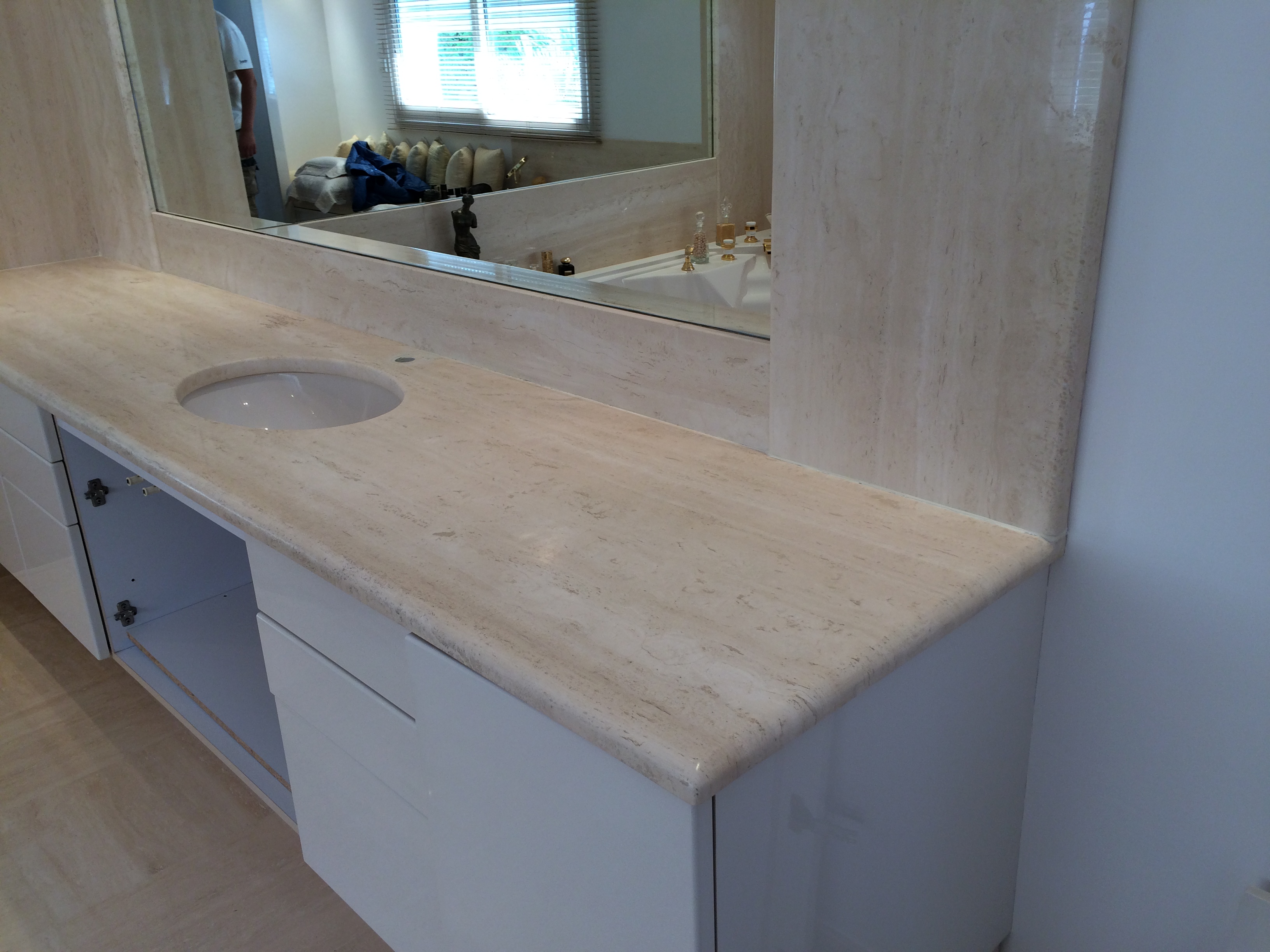 Plan vasque salle de bain eau 2023