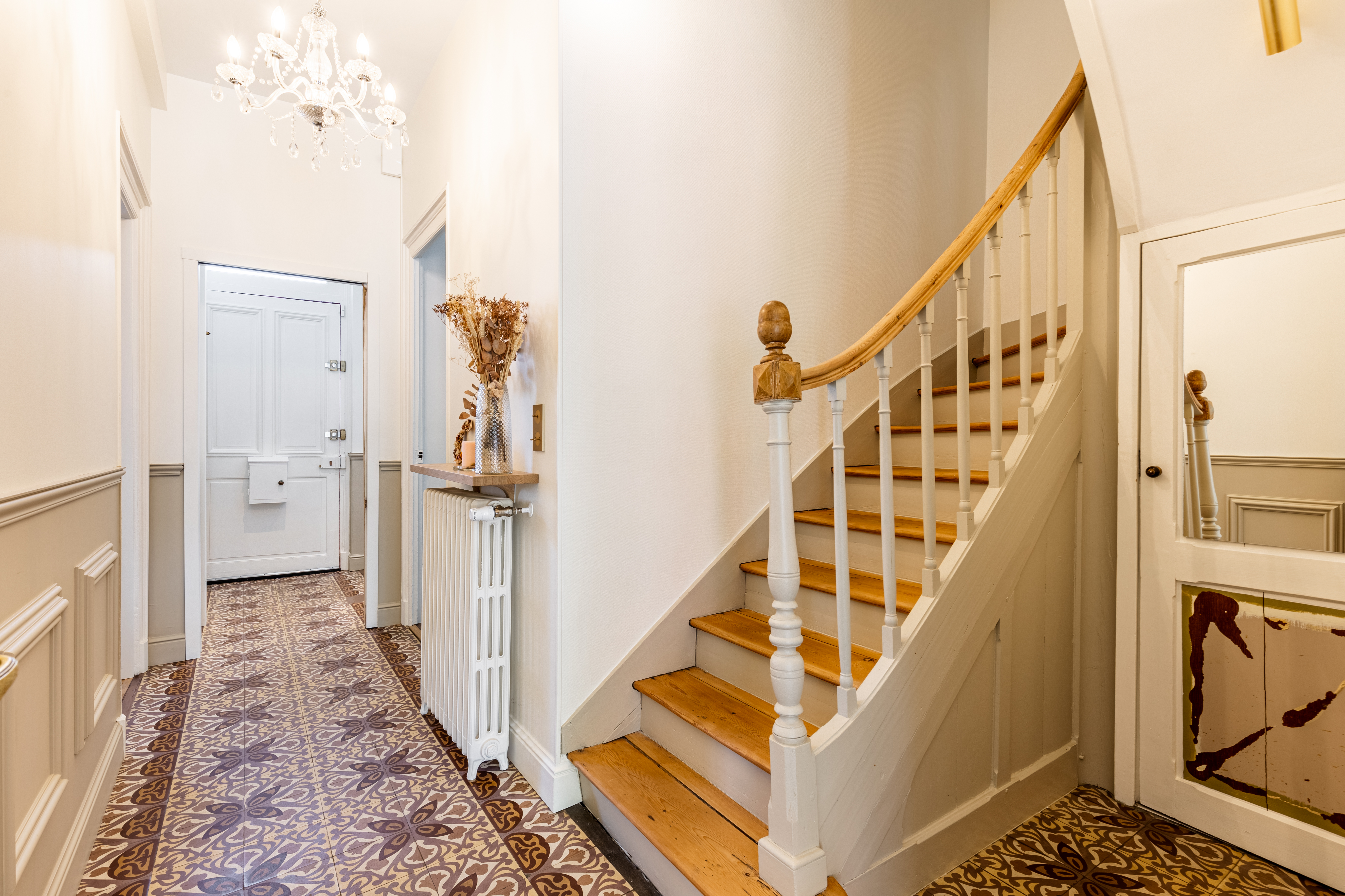 entrée de maison rénovée à La Rochelle