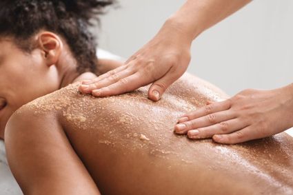 Massage ballotins à Sainte-Clotilde. Une expérience bien-être par la chaleur et la pression des ballotins