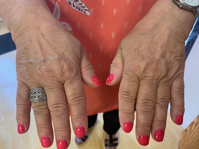 Pose-de-vernis-semi-permanent-institut-reverie