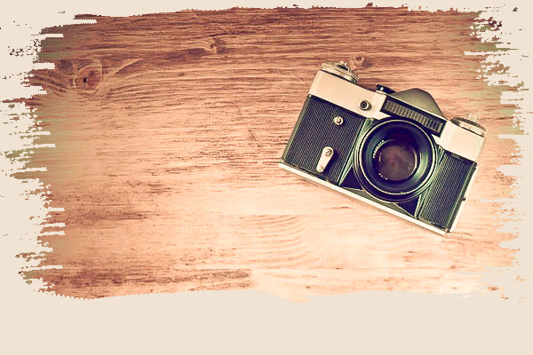 Depositphotos 40855105-stock-photo-top-view-of-old-vintage-copie9