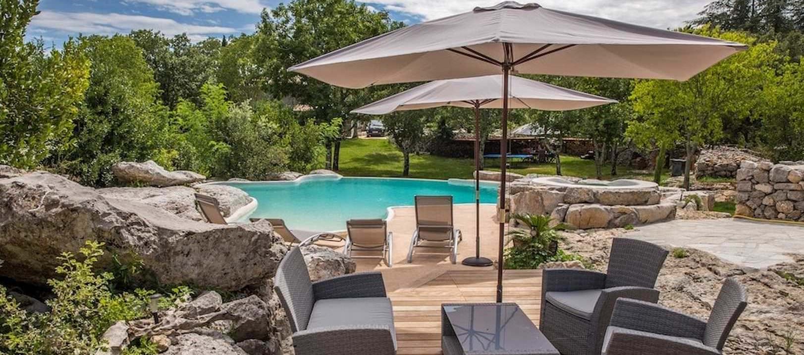 Maison-piscine