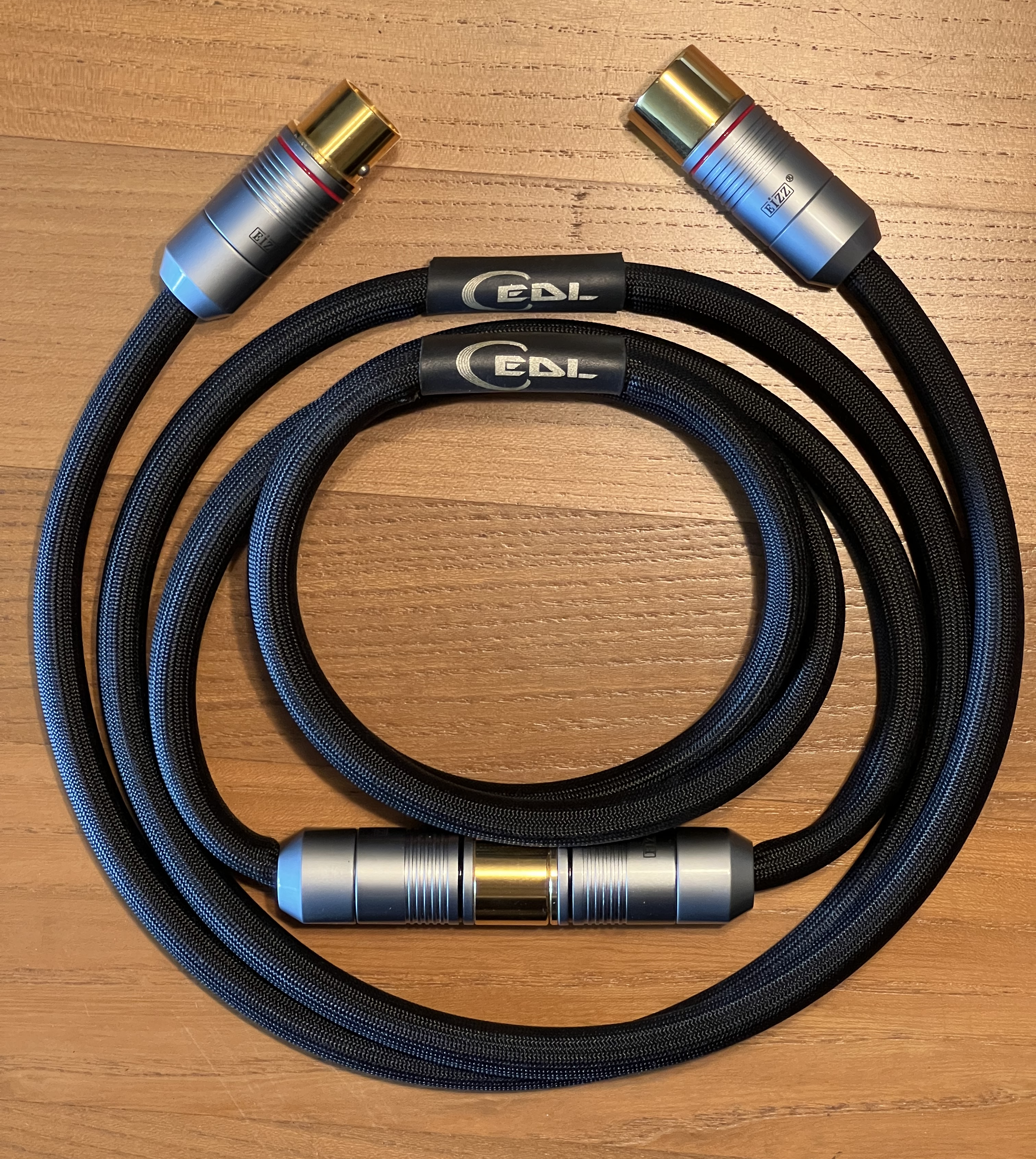 XLR