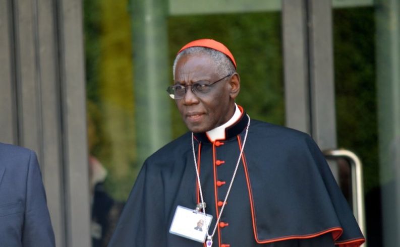 Cardinal Sarah: Aucun synode ou autorité de l’Église n’a le pouvoir d’ordonner des femmes prêtres