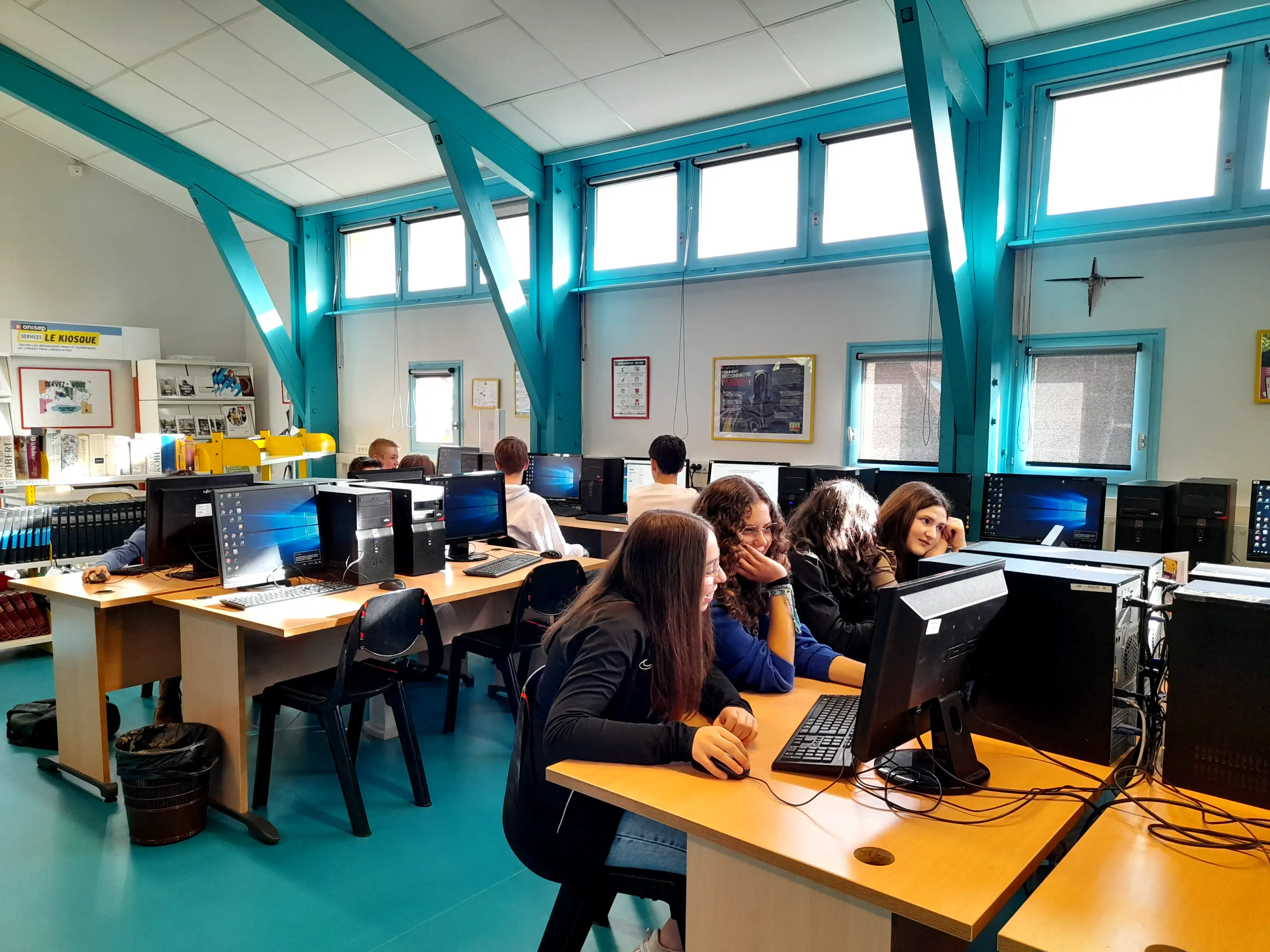 Cdi ordinateurs 2 23 sfdstroyes