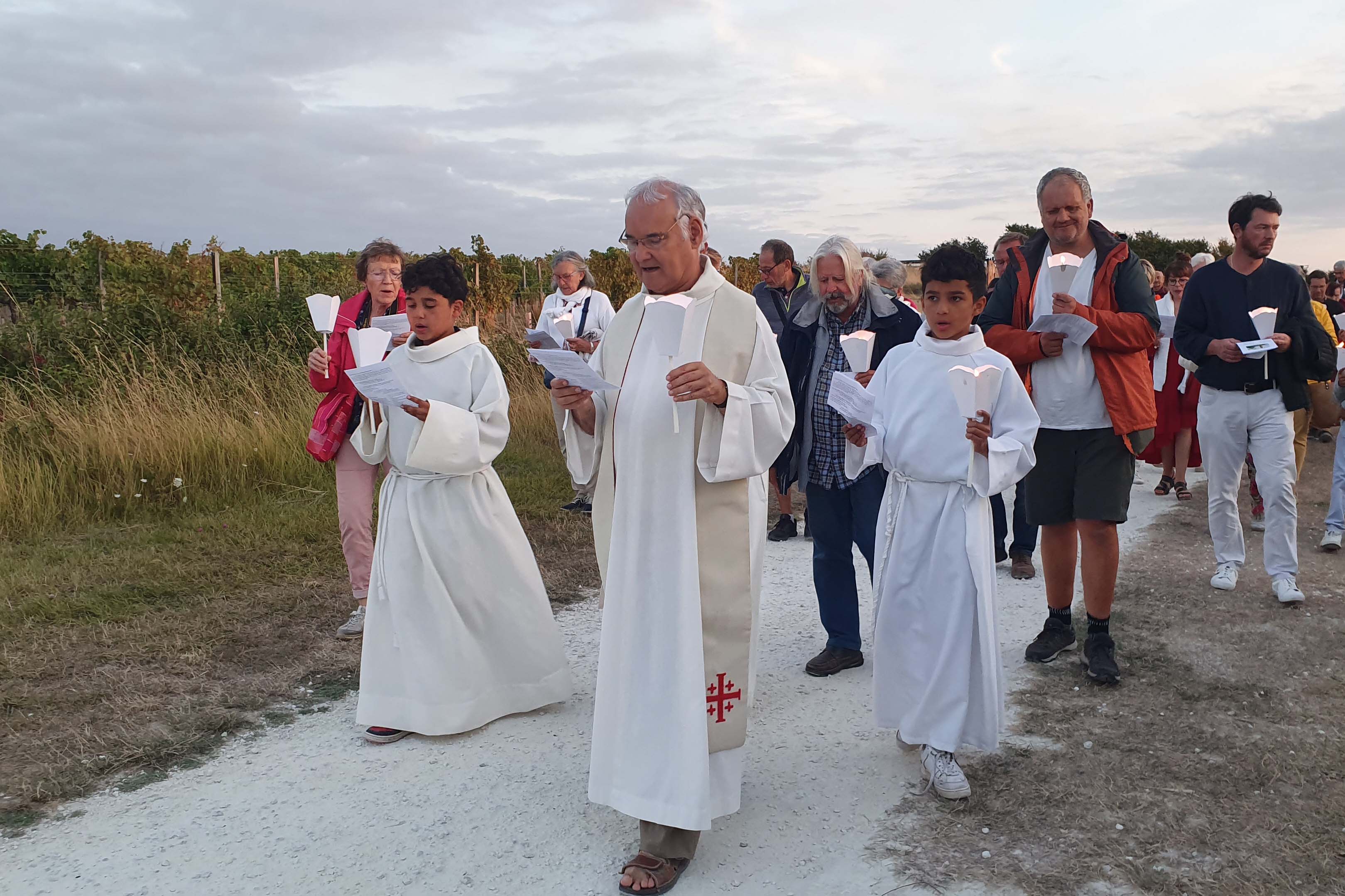 20230814 210839 depart procession