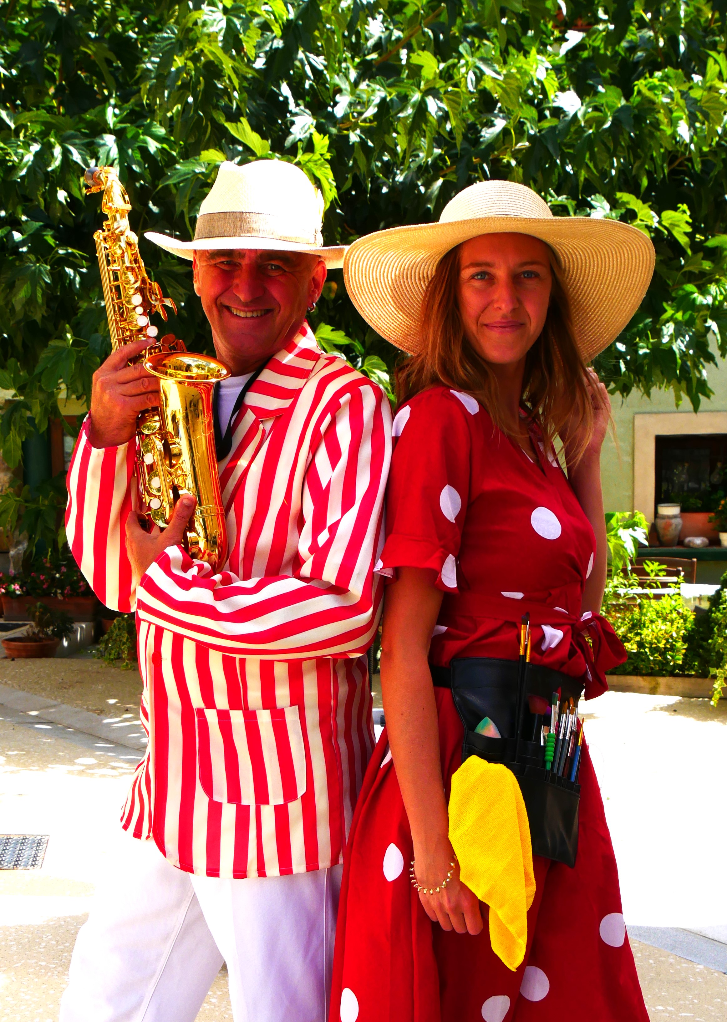 Strret art & music - parade musicale et animation déambulatoire pour les enfants, maquilleuse enfants, magicien, sculpteur de ballons, fanfare musicale... région Provence Alpes Côte d'Azur 