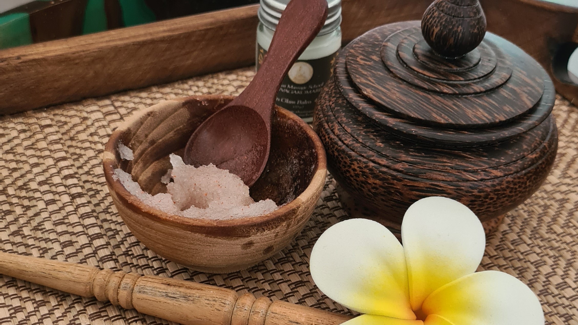 Plateau foot massage 
