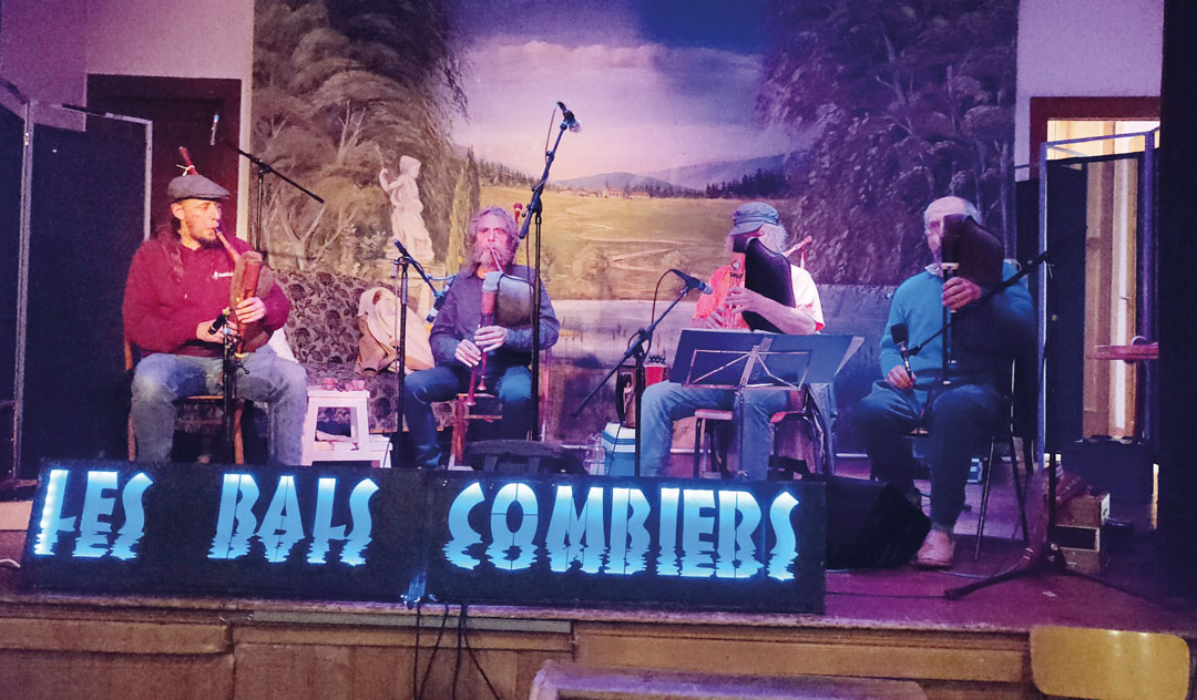 Les bals combiers