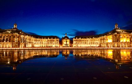 Bordeaux place de la bourse de nuit