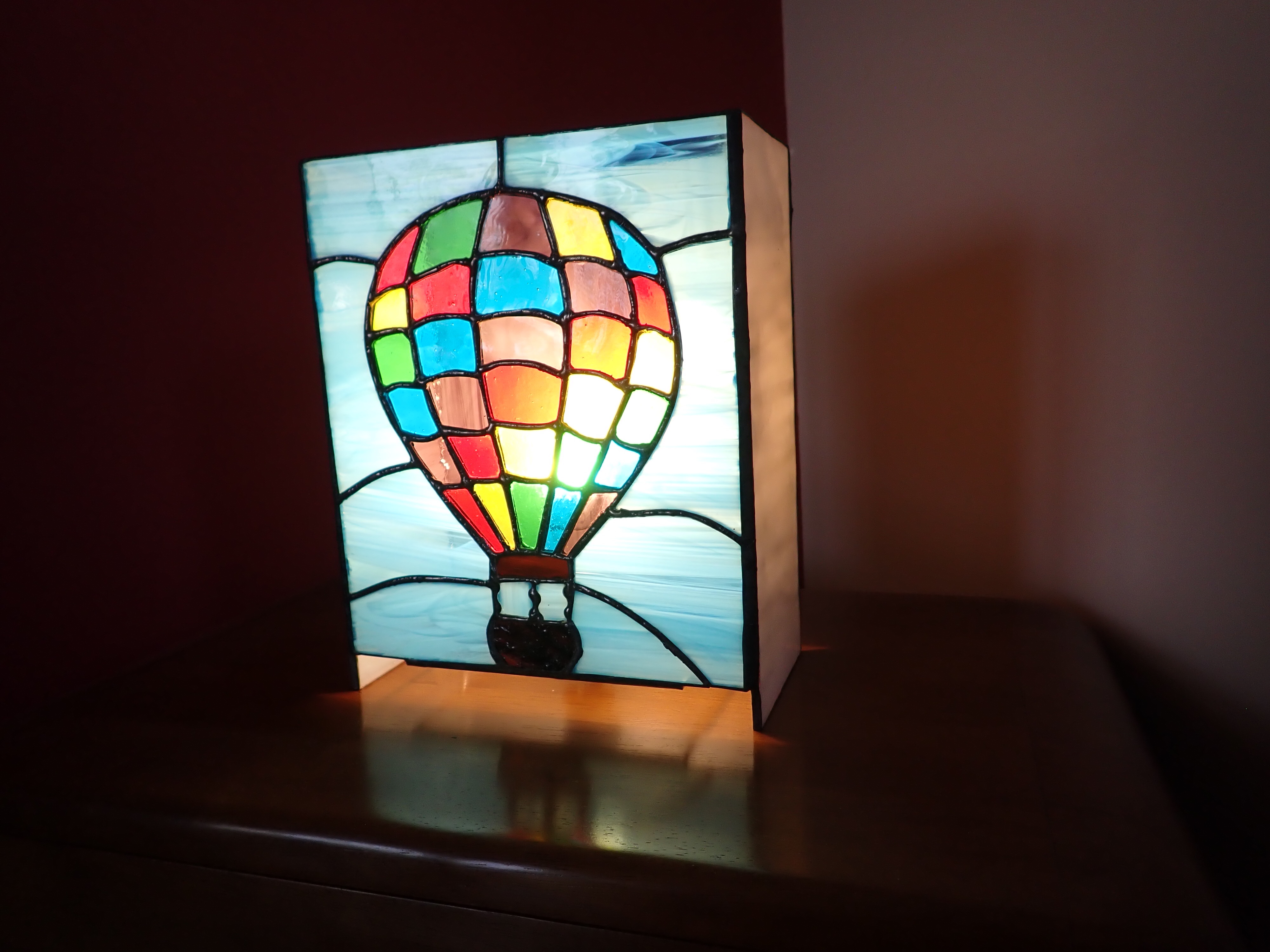 22 mongolfiere la dame de verre montelimar france