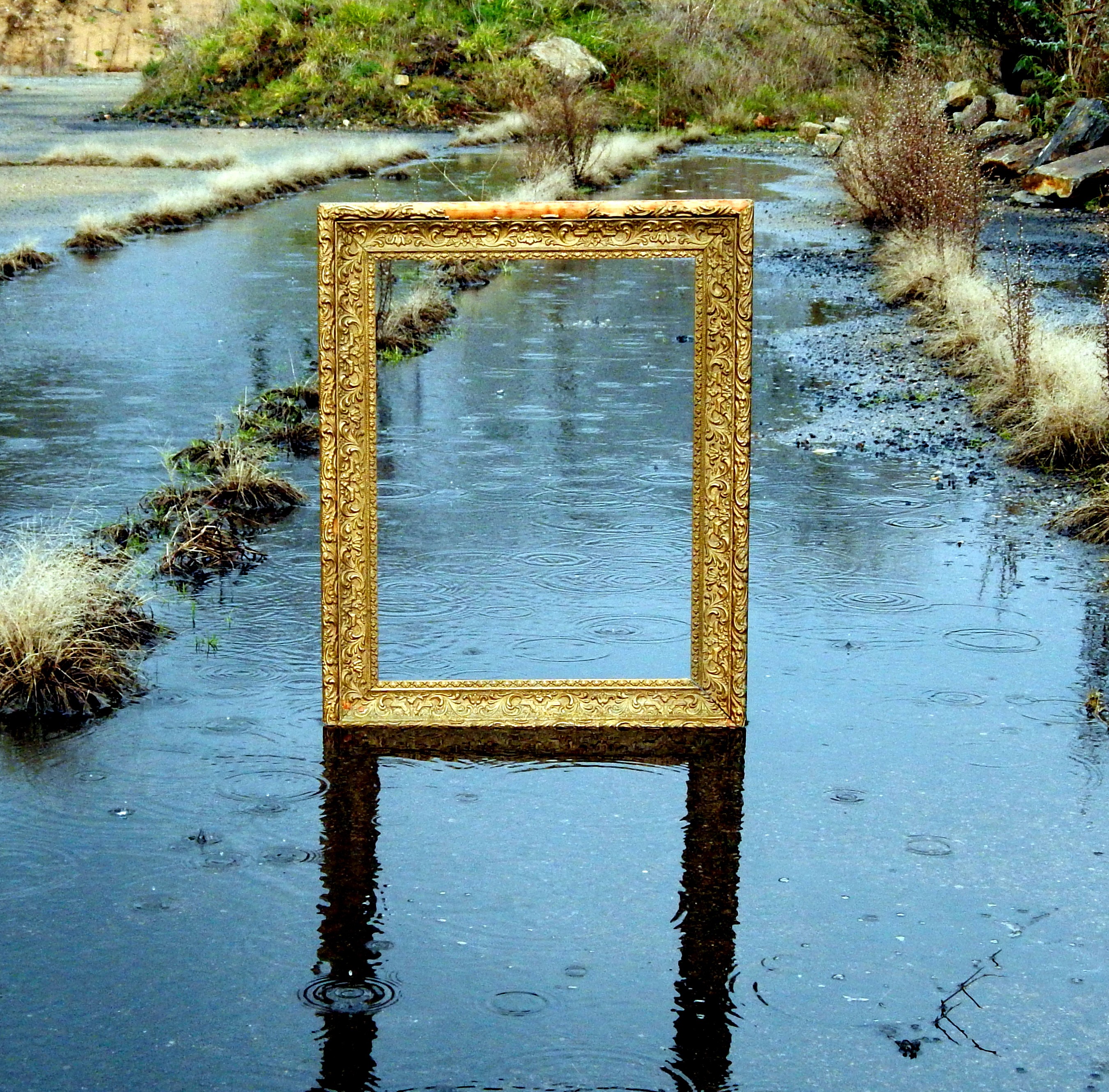 Cadre-sur-l-eau
