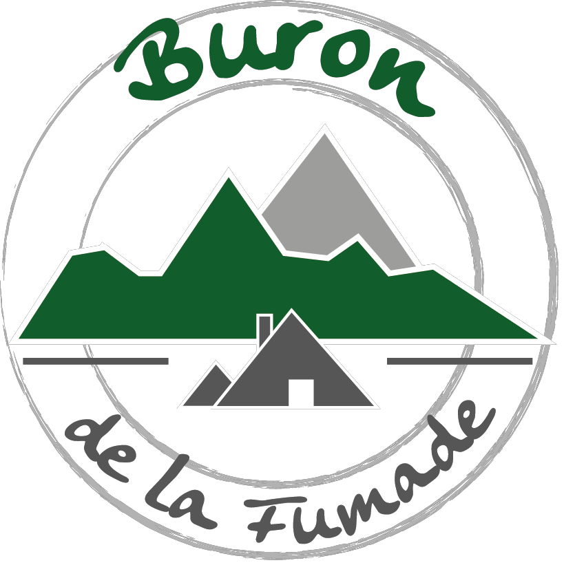 "Buron de la Fumade", "Le Lioran Cantal", "Hébergement au Lioran", "Séjour en Auvergne", "Station de ski", "ski alpin", "vacances en montagne", "activités hivernales", "Montagne", "Station de Ski", "Été", "Hiver". 