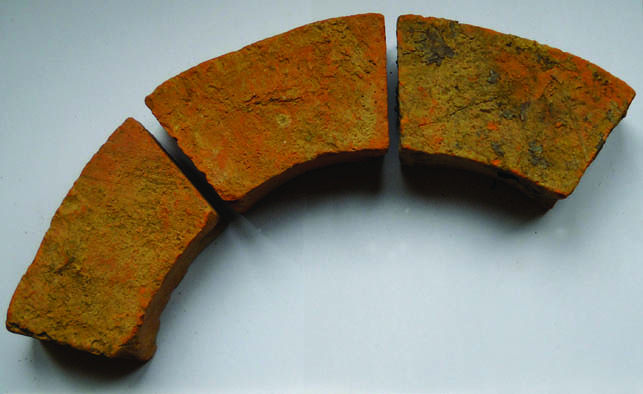 P135-Pierreville-bordures-en-brique-drainage-r