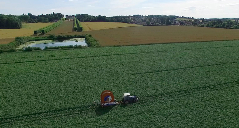Irrigationchamptracteur