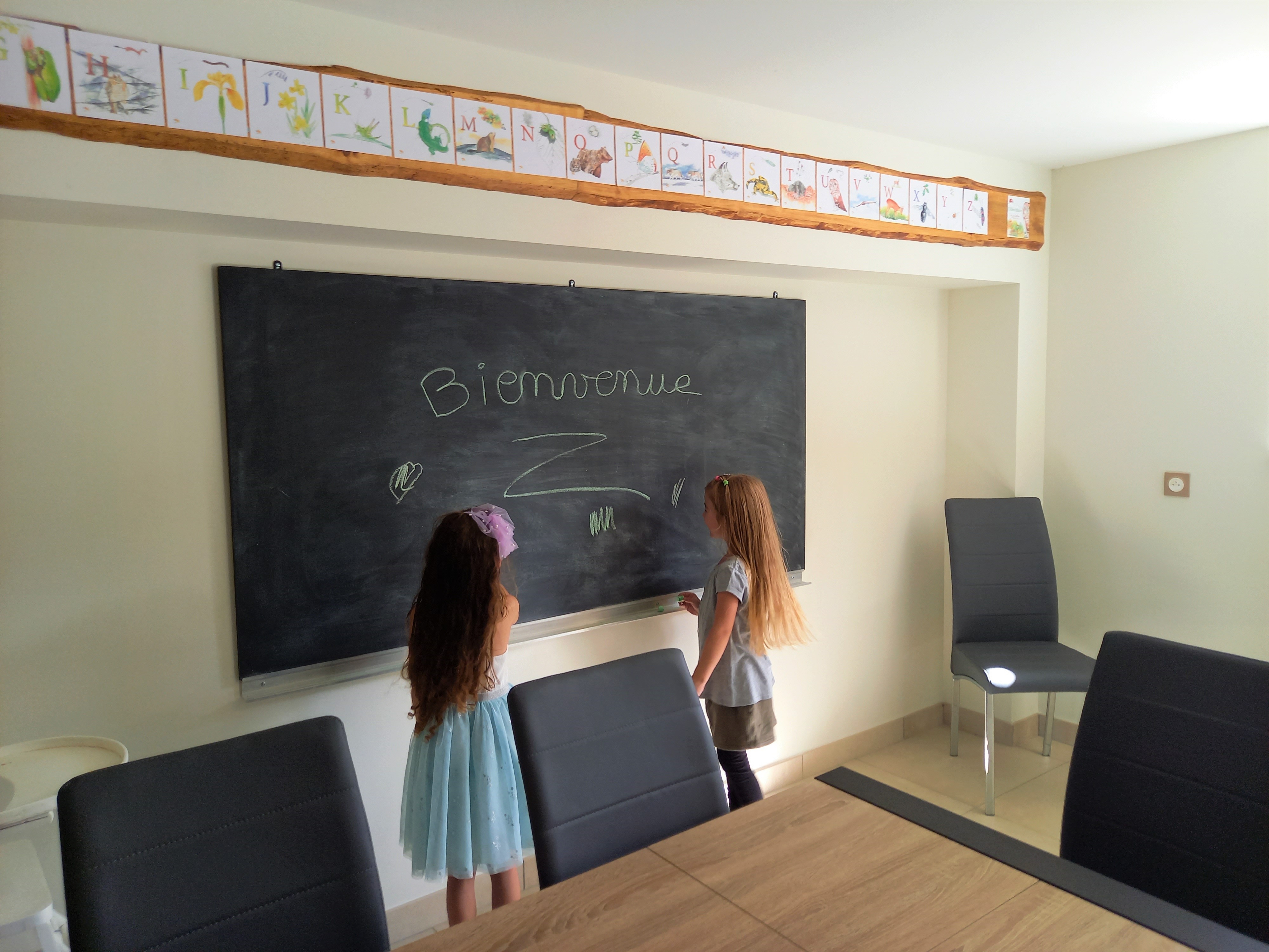 Abcdaire-et-enfants-gite-Auriac