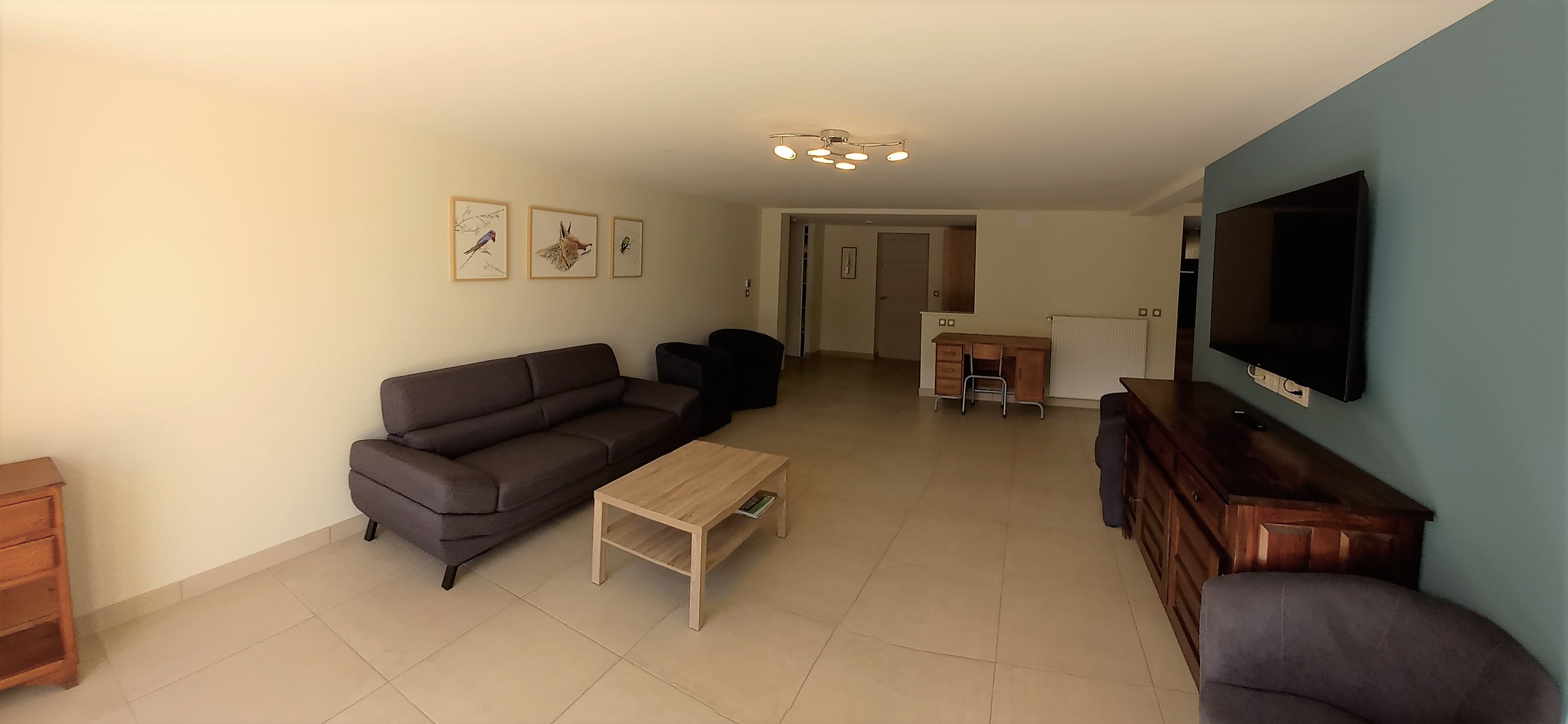 Salon et bureau gite auriac