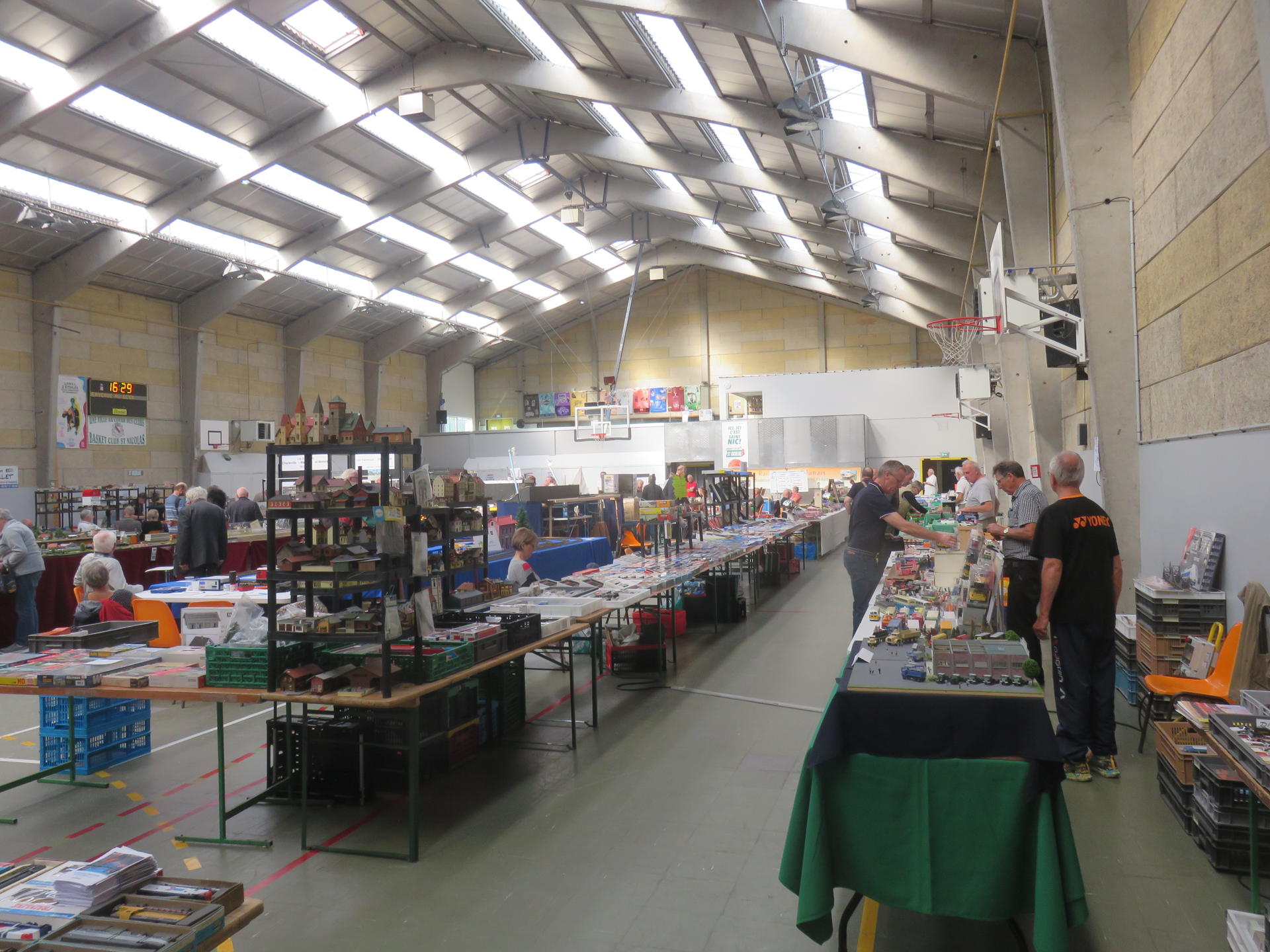 St-Nicolas-le-hall-